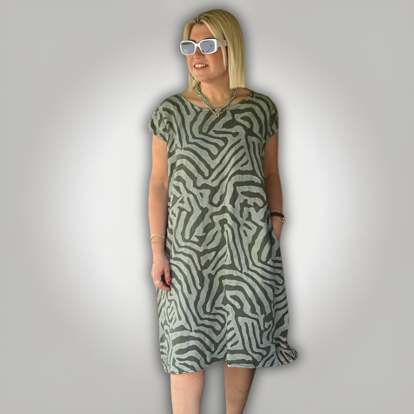 Solene™ | Flattering Zebra Dress
