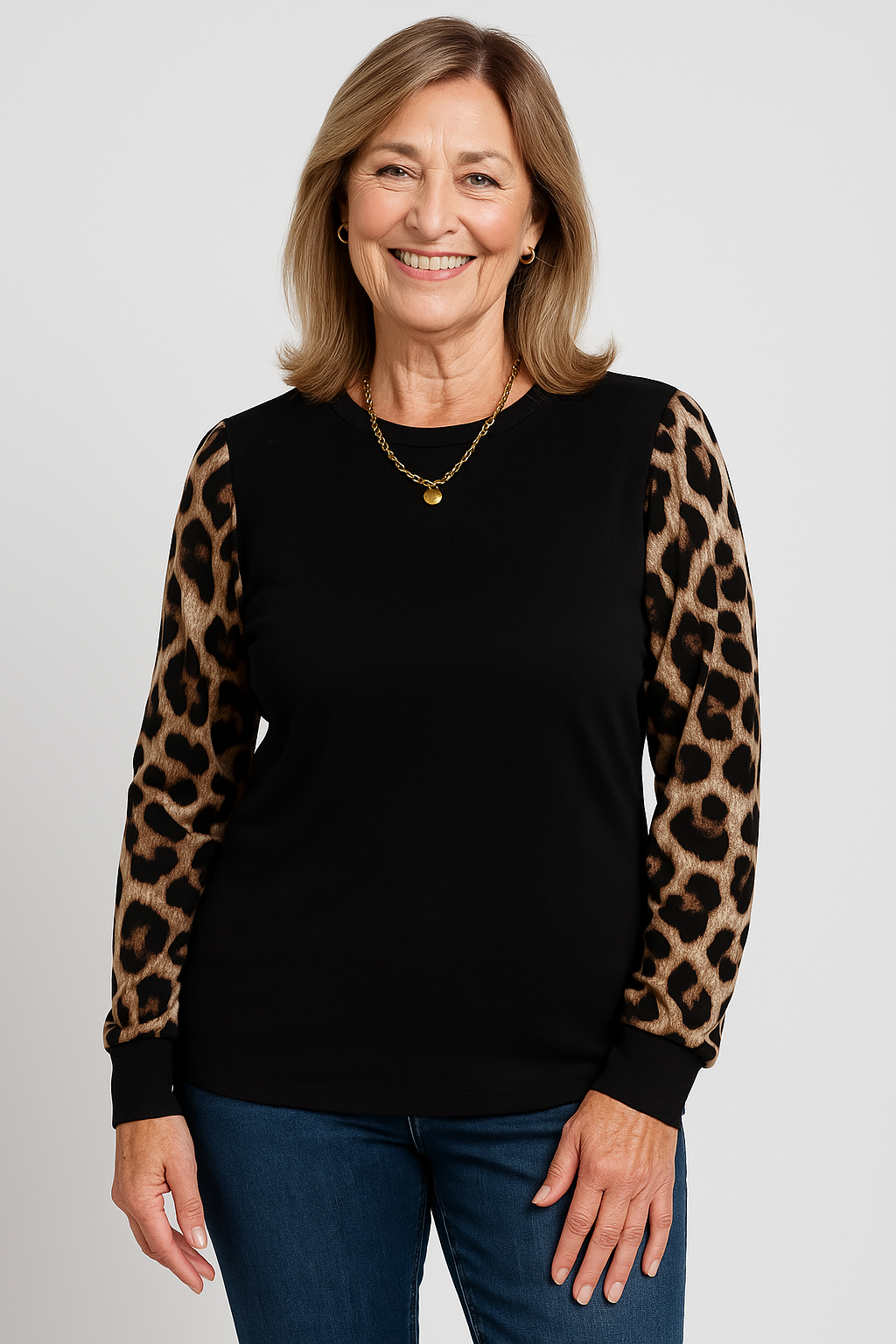 Venna™ | Flattering Leopard Top