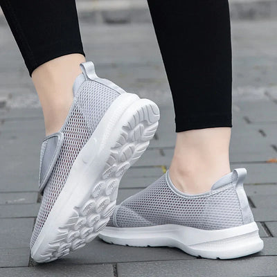 Quinn™ | Effortless Mesh Sandals
