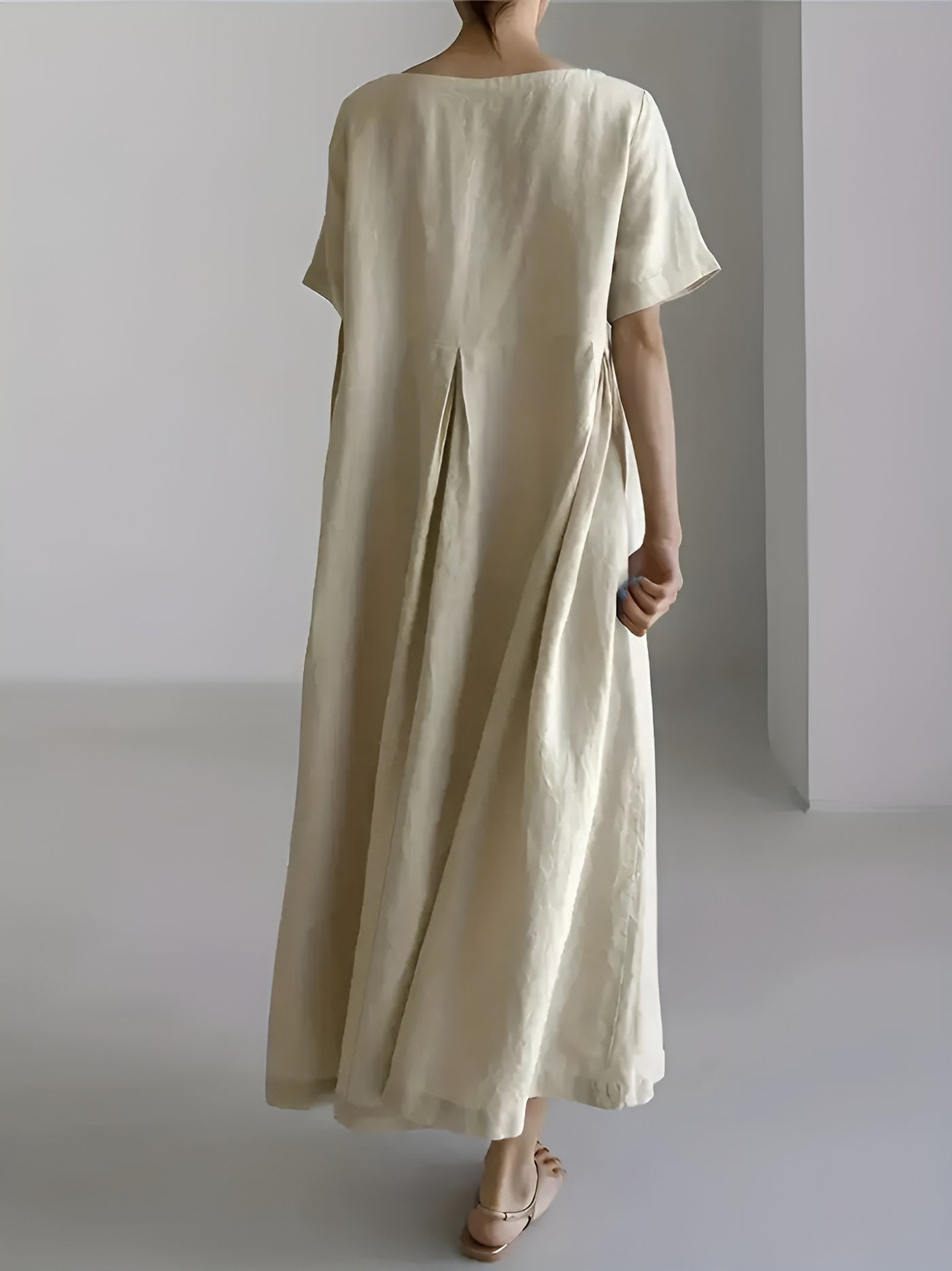 Afa™ | Flattering Maxi Dress with Pockets