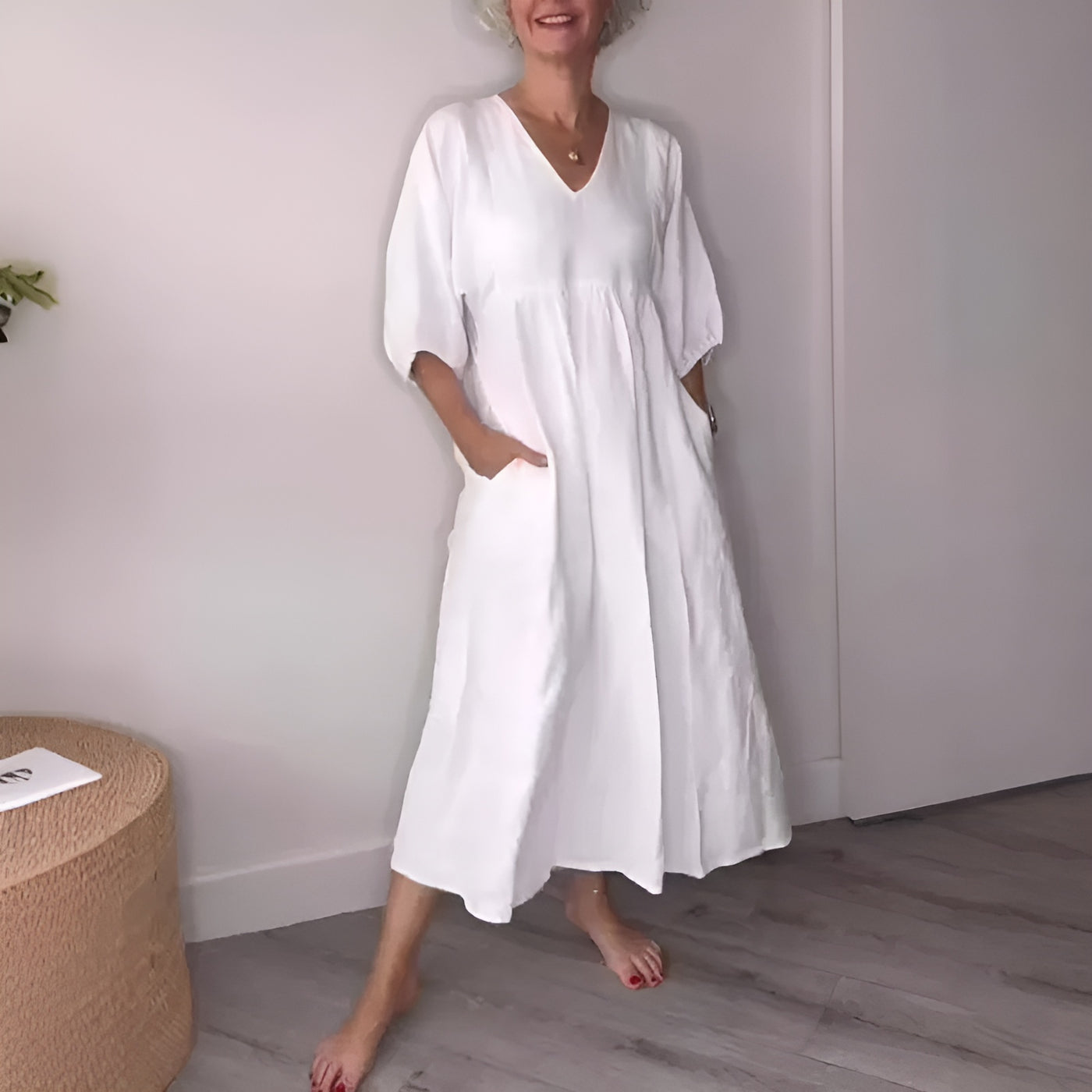 Tamira™ | Comfortable V-Neck Dress with Pockets